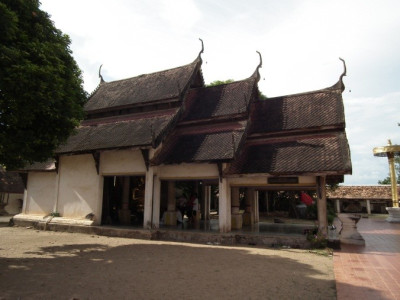 วิหารละโว้ หรือ วิหารพระศิลา<br>