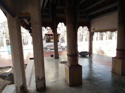 วิหารละโว้ หรือ วิหารพระศิลา<br>