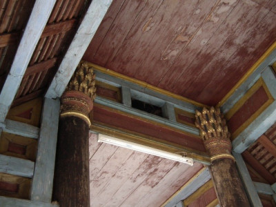 วิหารละโว้ หรือ วิหารพระศิลา<br>