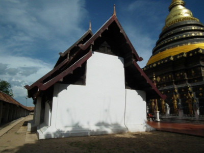 วิหารน้ำแต้ม<br>