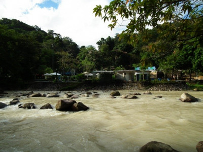 สภาพทั่วไปคลองหาดส้มแป้น ในสวนสาธารณะรักษะวาริน<br>